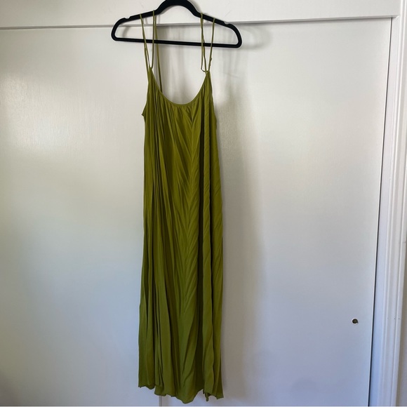 Nap Loungewear Relaxed Midi Dress in Moss Green, OSFA - Picture 4 of 10